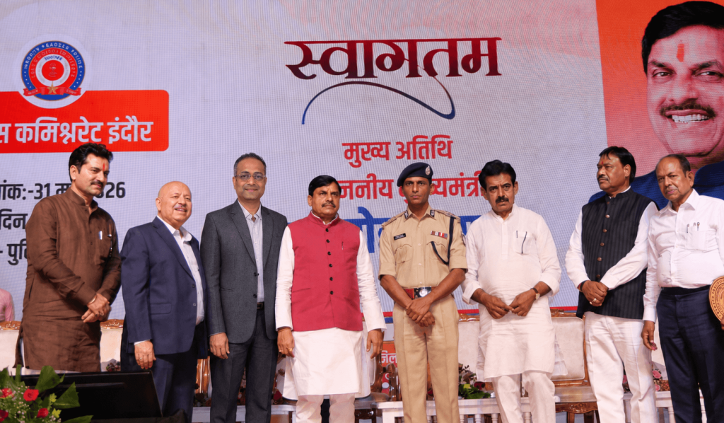 launch photo (min)